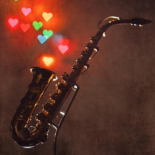 Романтичный саксофон